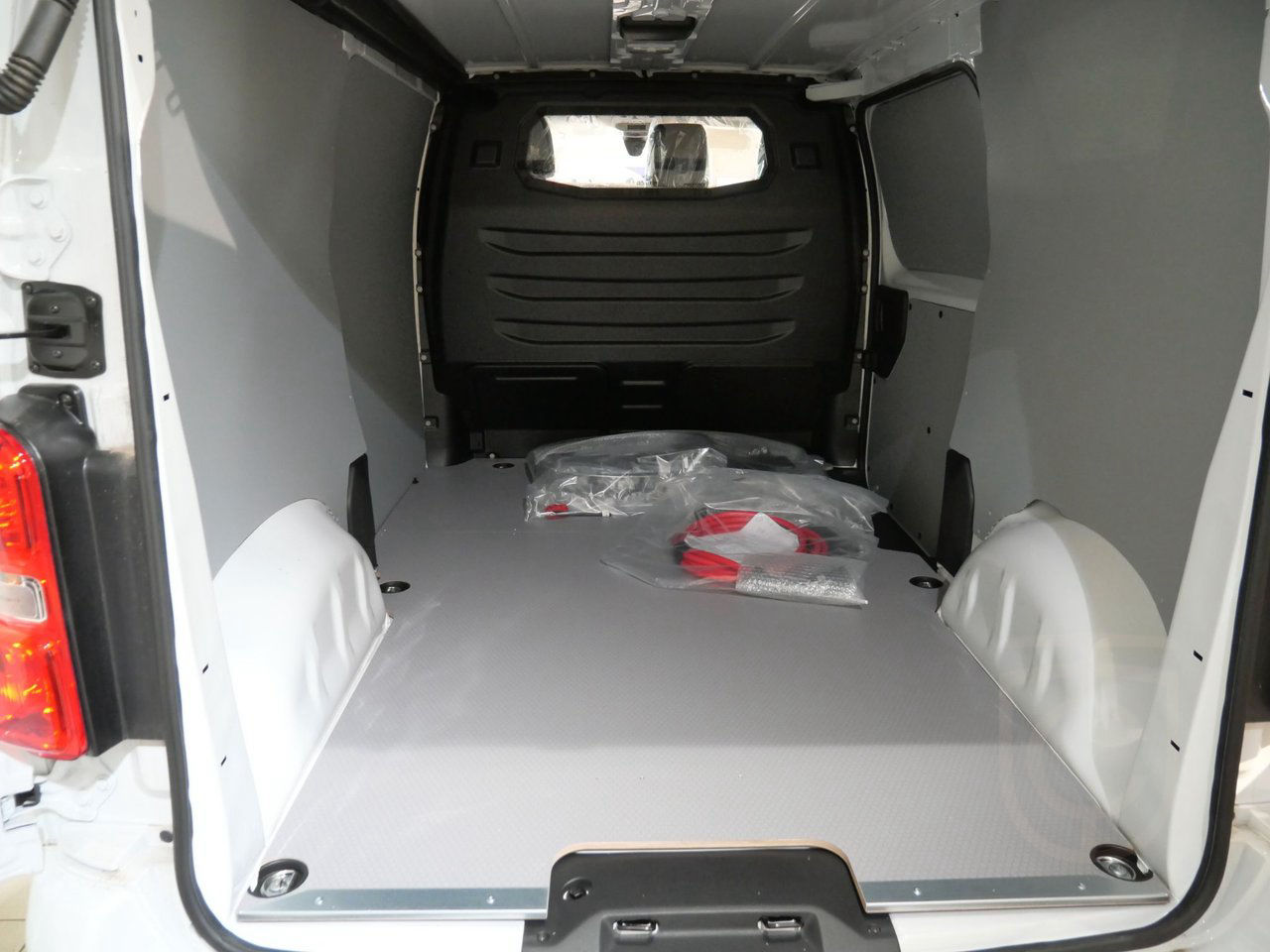 Peugeot e-Expert PRO+ L2