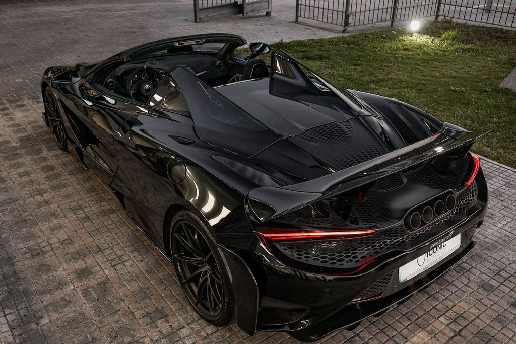 McLaren 765LT SPYDER