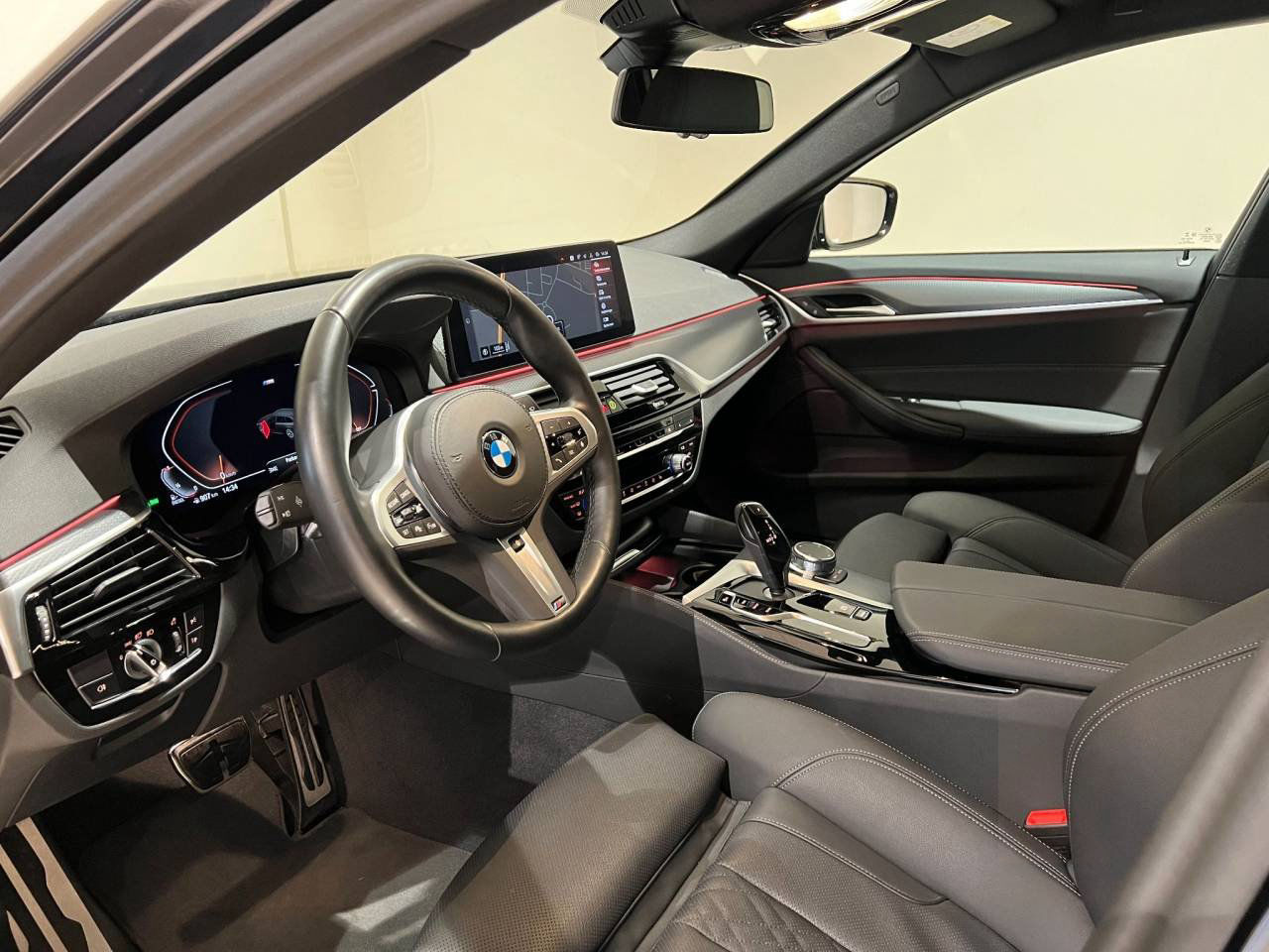 BMW 520 d xDrive, M-Sport.