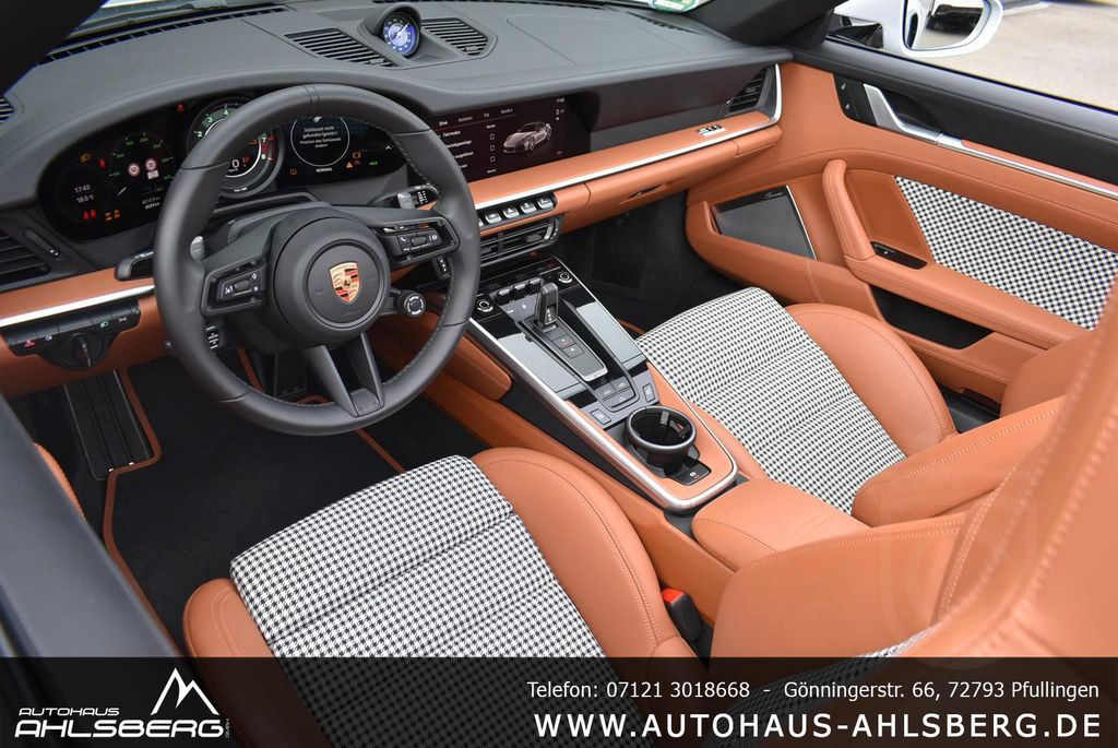 Porsche 911 Turbo S Cabriolet Aero-Kit/Heritage/Exclusiv