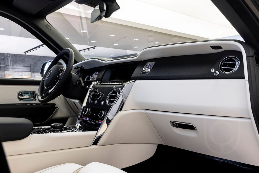 Rolls-Royce Cullinan 6.75 V12