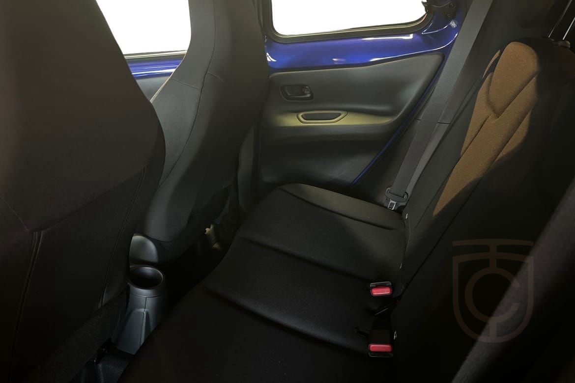 Toyota Aygo X 1.0 Automat Play Comfort & Style Pack