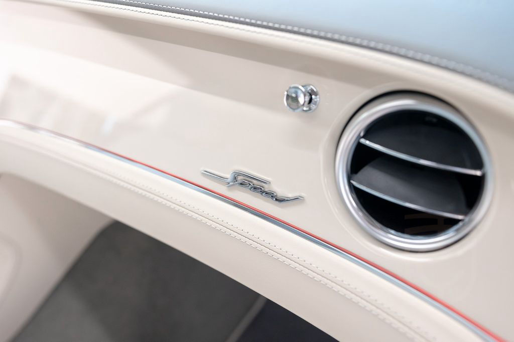 Bentley Continental GT Speed - Touring Spec., Wellness