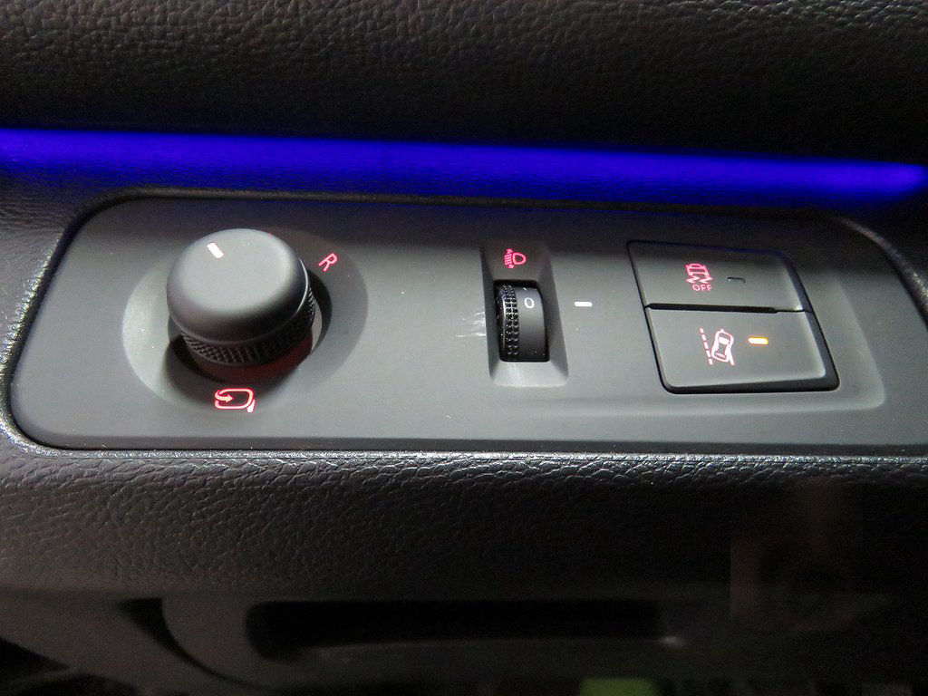 Maxus Euniq 7-Sitsig MPV 100% El-drift 356km Räckvidd WLTP