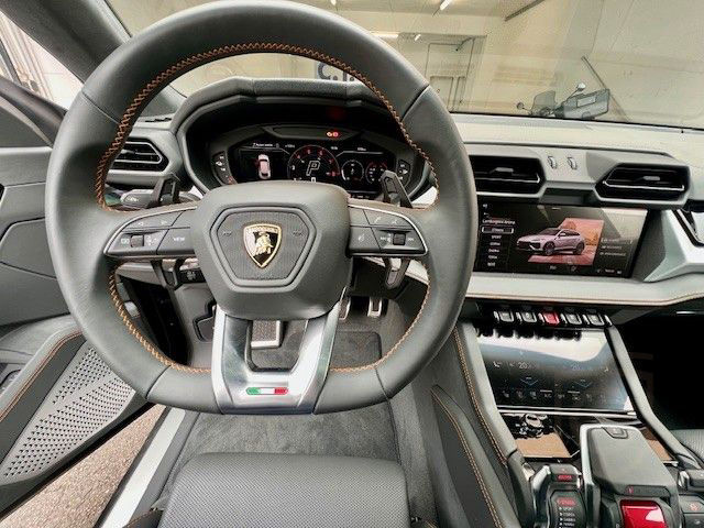 Lamborghini Urus 4.0 V8 PHEV SE