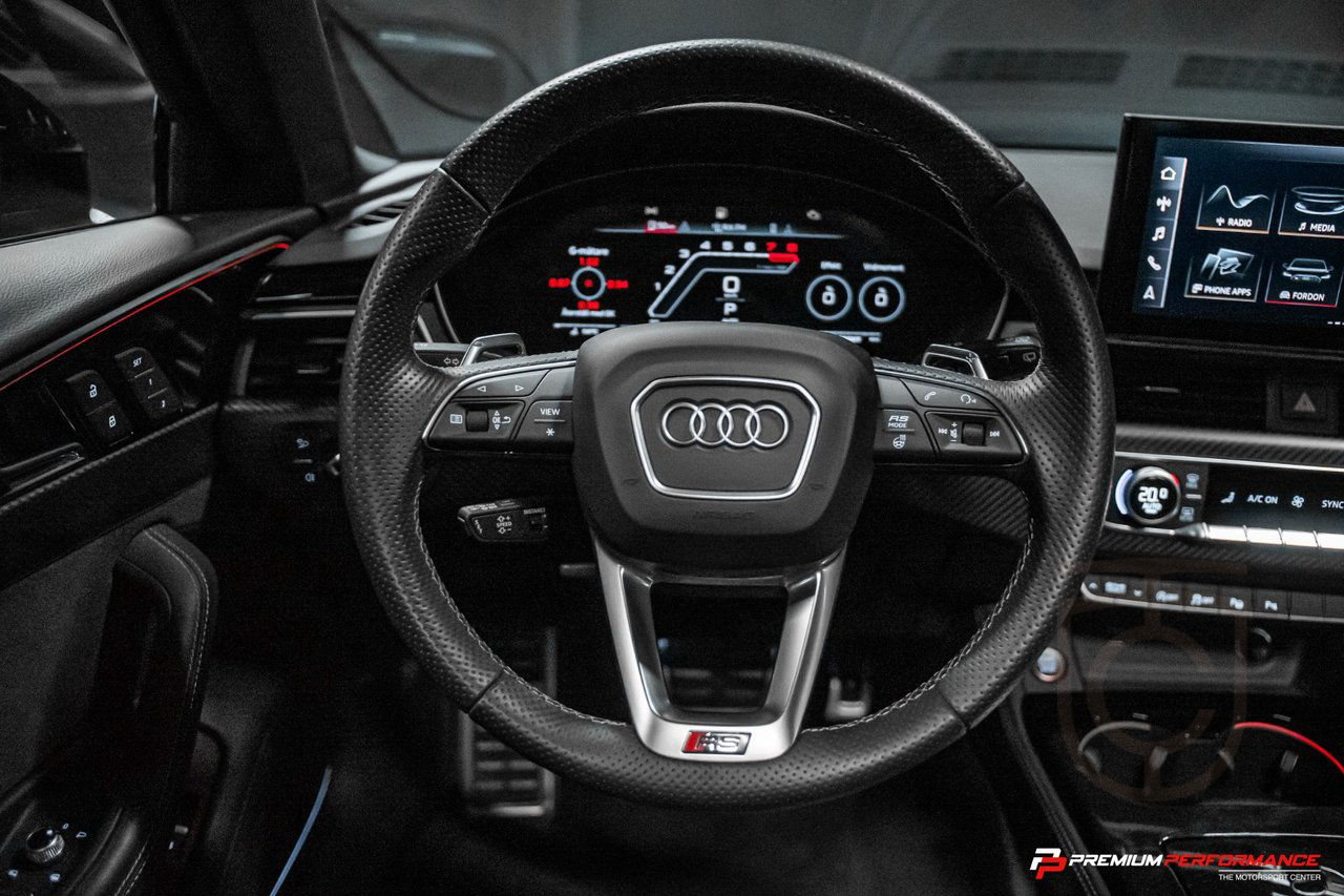 Audi RS4 Avant Quattro 360°