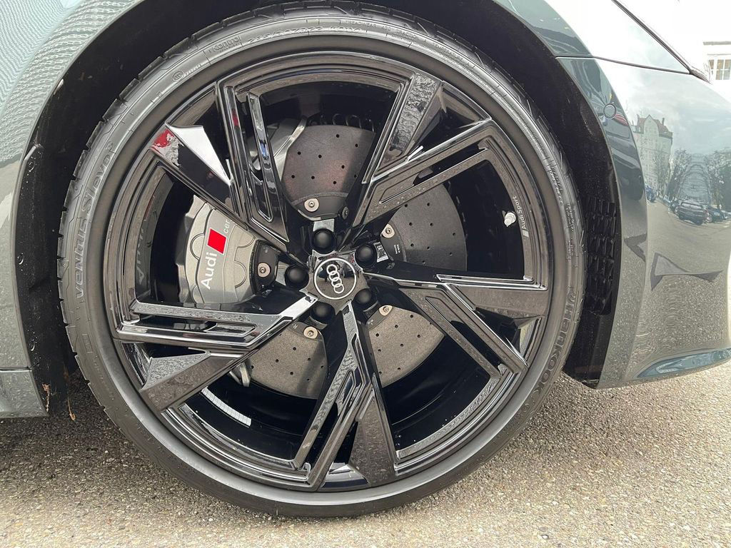 Audi RS6 RS 6 Avant 4.0 TFSI quattro RS-Dynamik. Plus