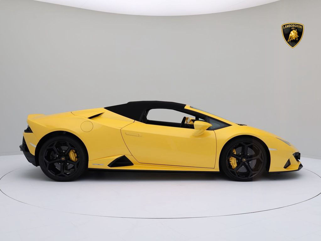 Lamborghini Huracán Evo Spyder MY23 - Lamborghini Hamburg