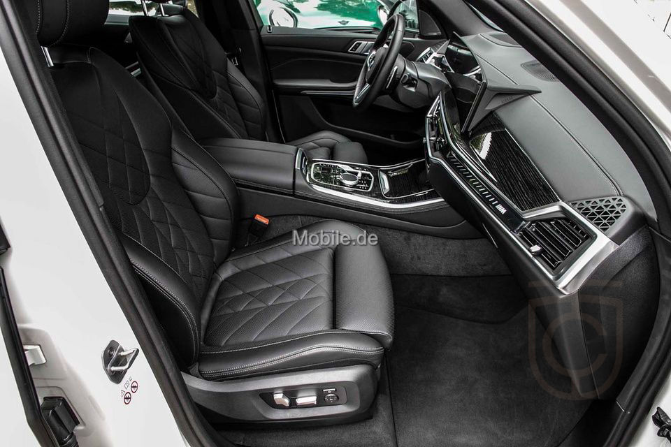 BMW X5 M60i Navi adLED harman/kardon RKam HeadUp AHK