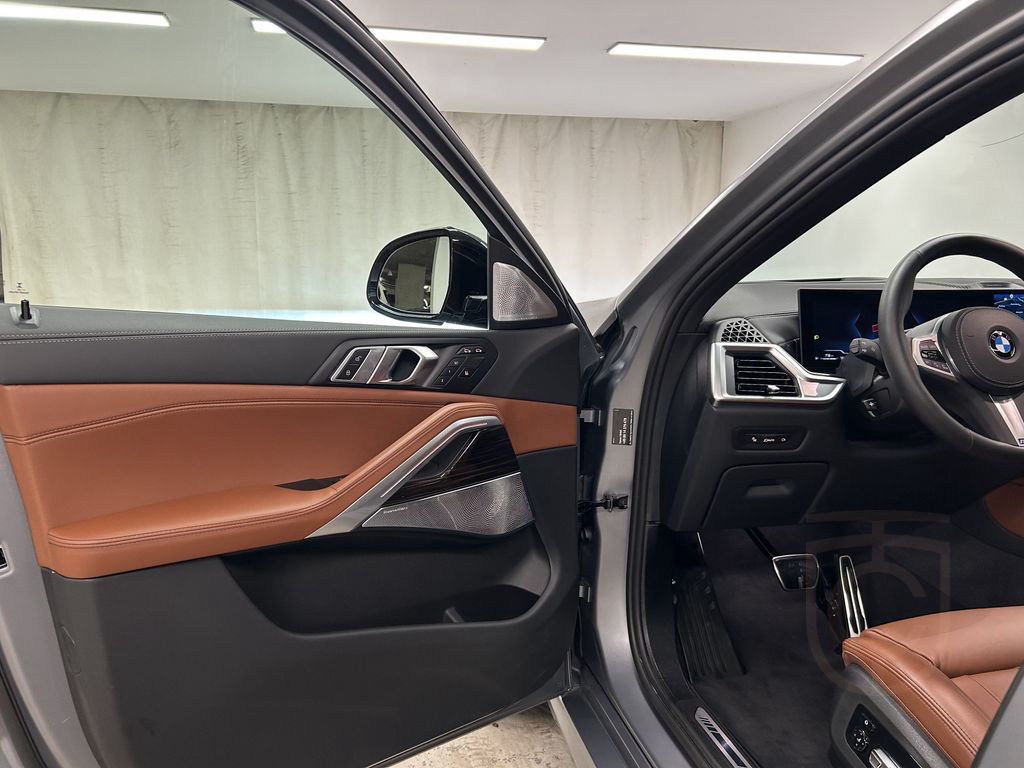 BMW X6 xDrive30d M Sportpaket Pro B&W Diamond DA. Pr