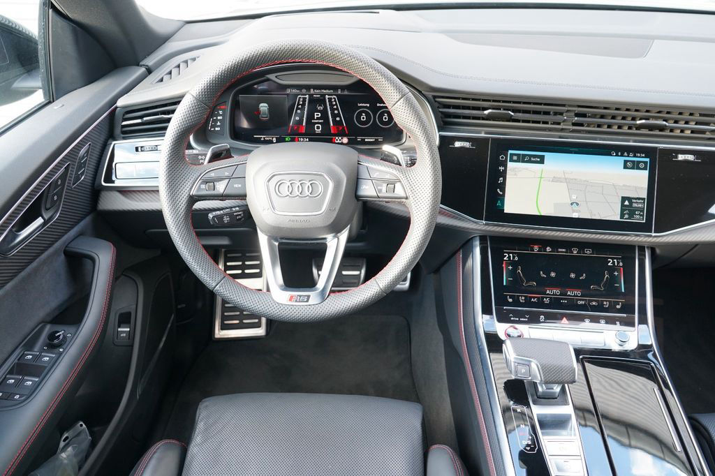 Audi RSQ8 4.0TFSI quattro INDIVIDUAL DYNAMIK+ PANO