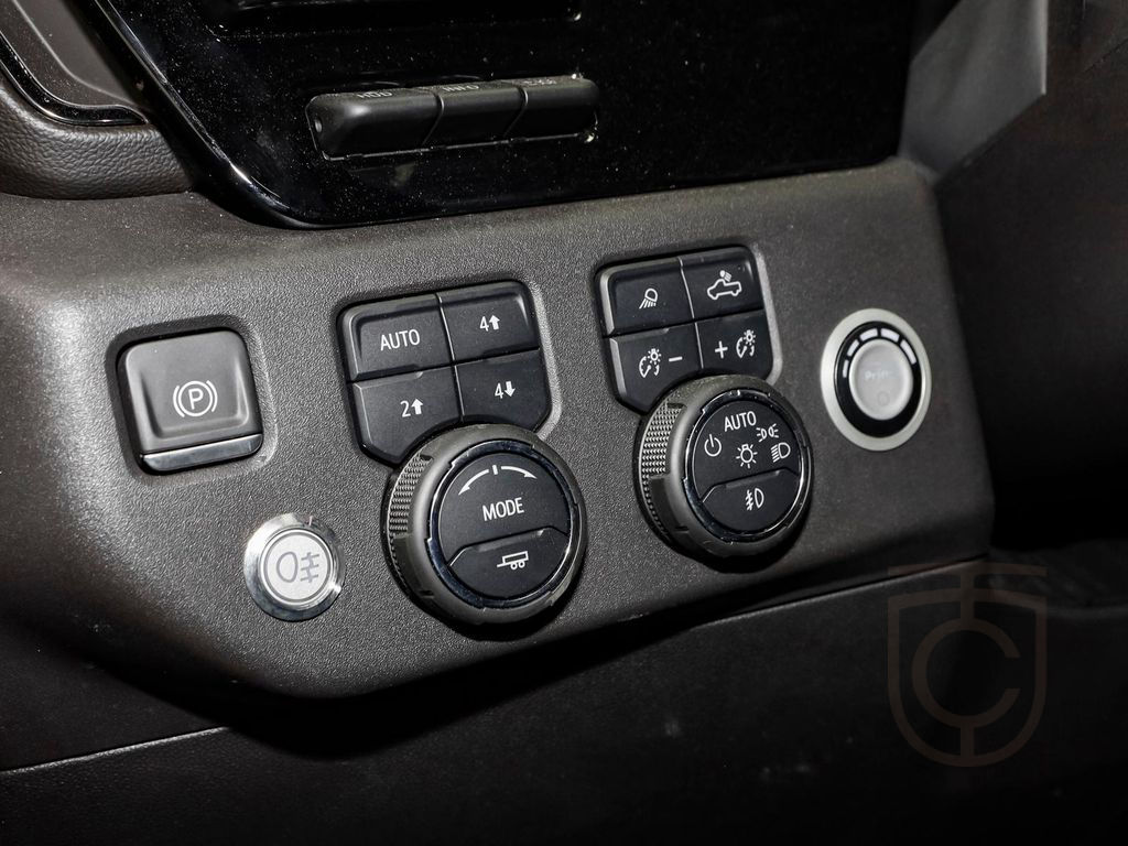 Chevrolet Silverado ZR2*NAVI*AHK*360°KAMERA*GASANLAGE