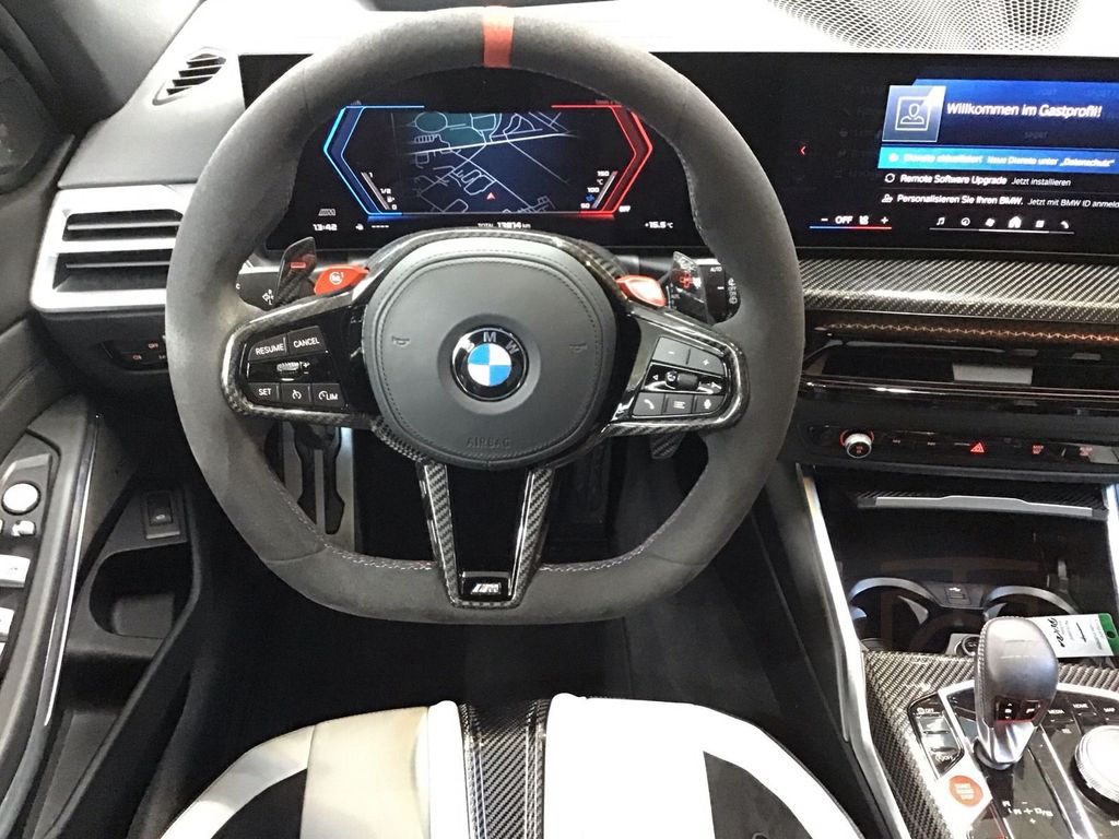 BMW M3 Competition M xDrive Tour. CarbonSchalensitze