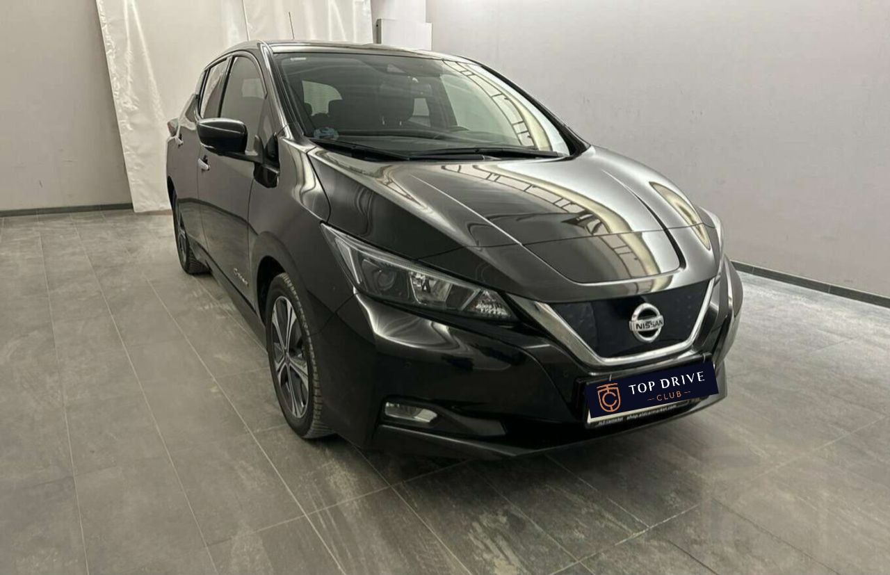 Nissan Leaf N-Connecta 39 kWh LED