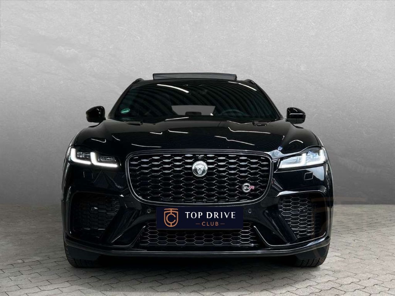 Jaguar F-Pace SVR AWD P550*HUD*Pano
