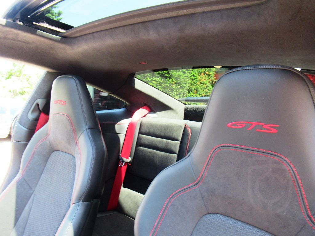 Porsche 992.2 GTS coupe aerokit