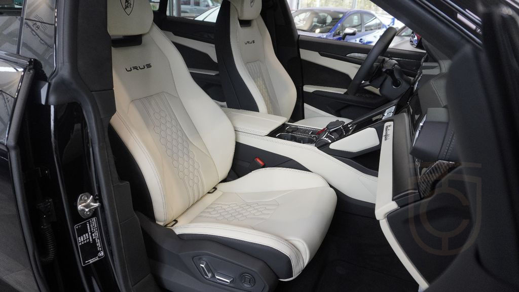 Lamborghini Urus S 4.0 V8 Sport*CARBON*SOFT*B&O*23"*NEW*