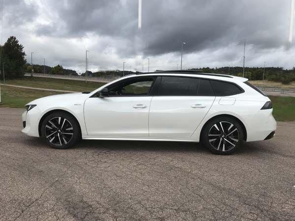 Peugeot 508 SW GT Ultimat Business 225 Hybrid, Panorama,Drag