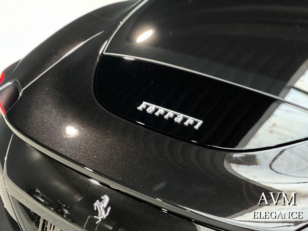 Ferrari Roma 2023*CARBON-PACK*RED INT*PASSENGER DISPLAY*