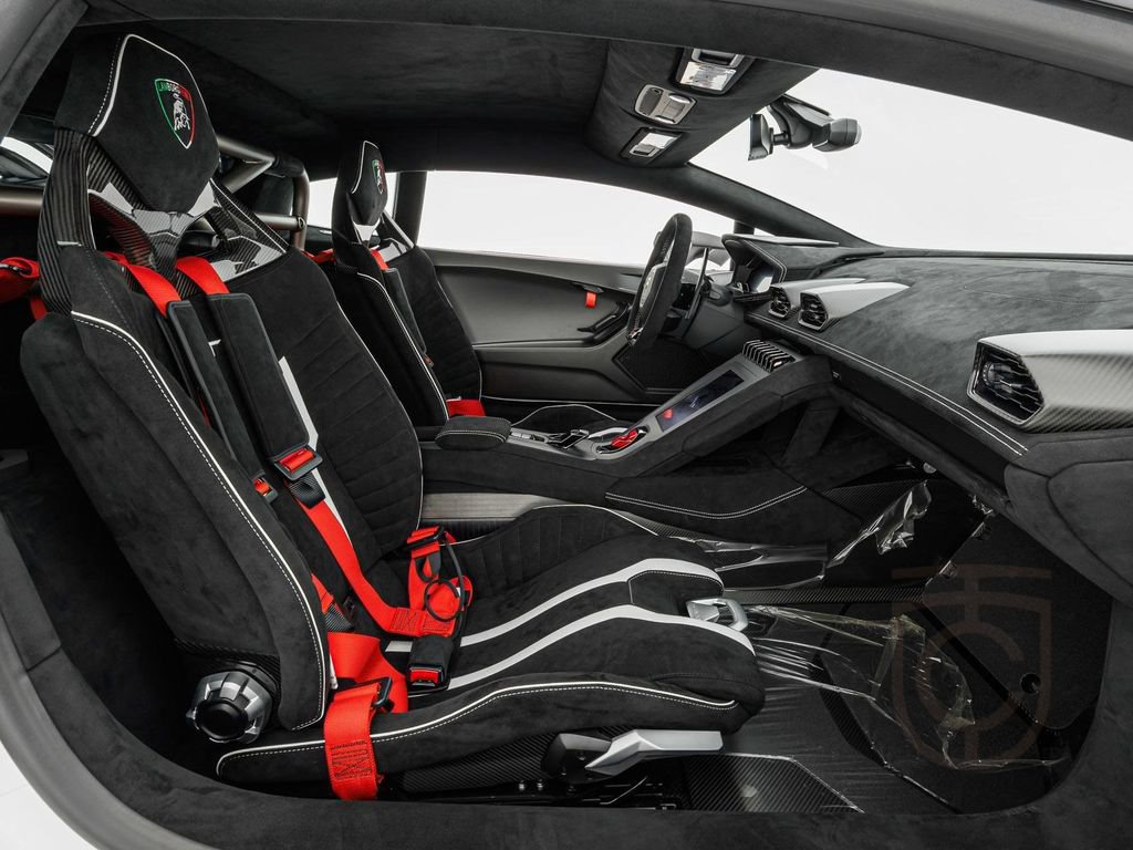 Lamborghini Huracán STO