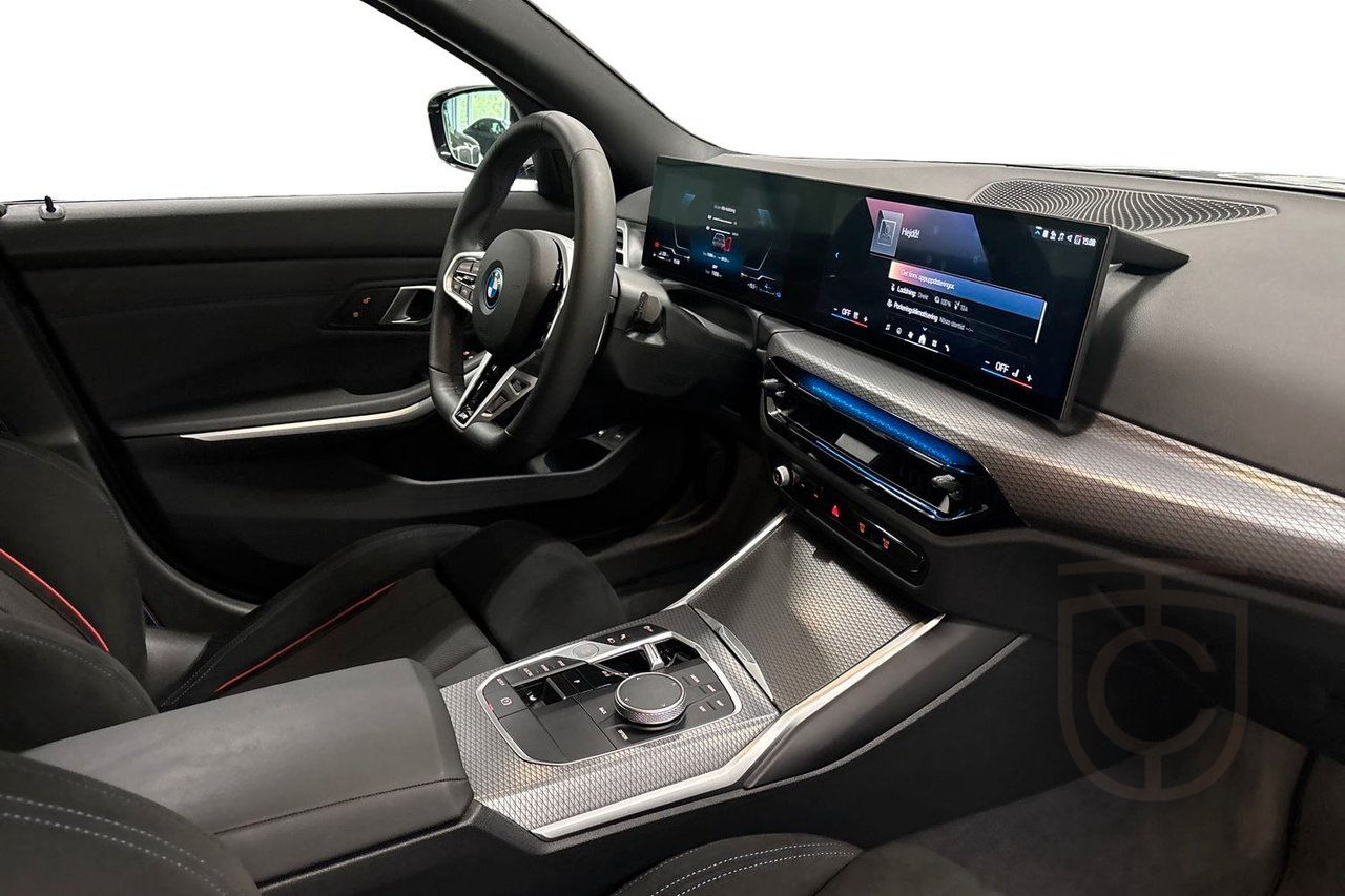 BMW 330e xDrive Touring M-Sport Pro
