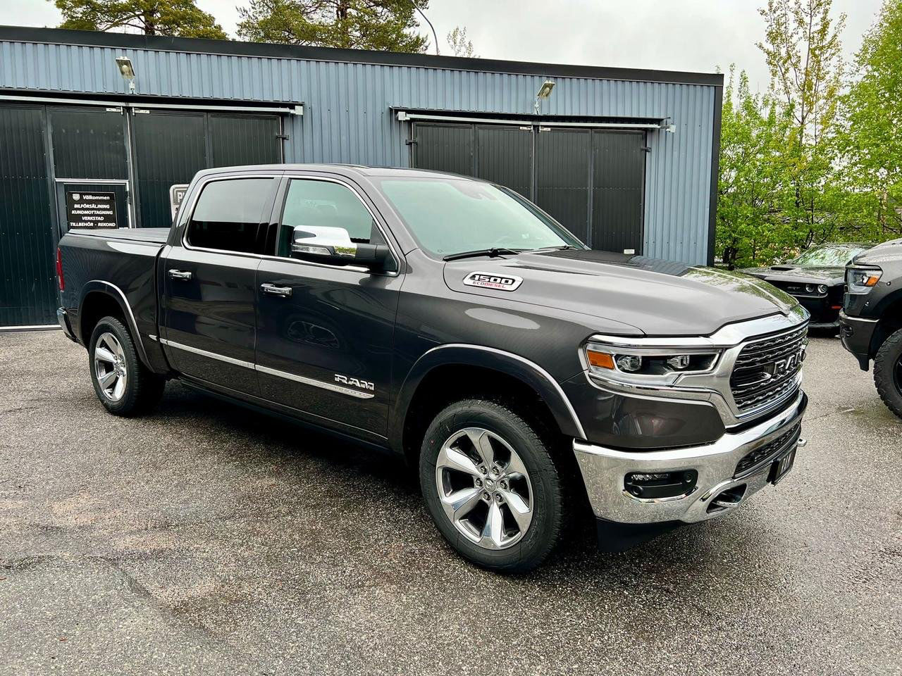 Dodge RAM Crew Cab Limited EcoDiesel