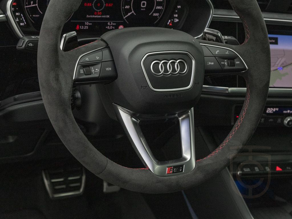 Audi RSQ3 Sportback 2.5 TFSI Q 21ZOLL MATRIX PANO 280