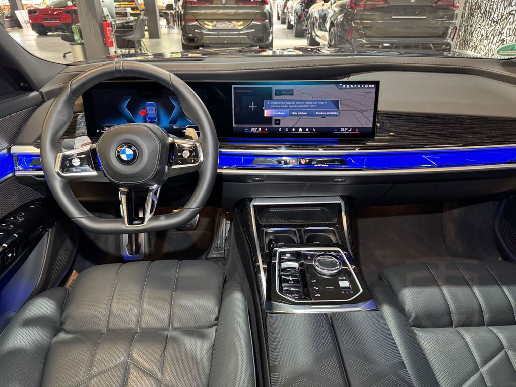 BMW 740d xDrive M Sport~PANO SKY~KAMERA 360~HEAD-UP