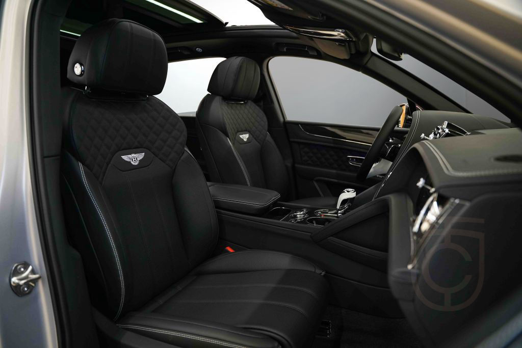 Bentley Bentayga S V8 Extreme Silver Satin