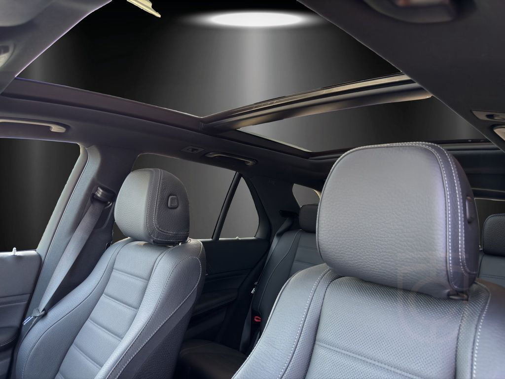Mercedes-Benz GLE300d Premium DISTR Standhz AHK 4xSHZ AIRMATIC