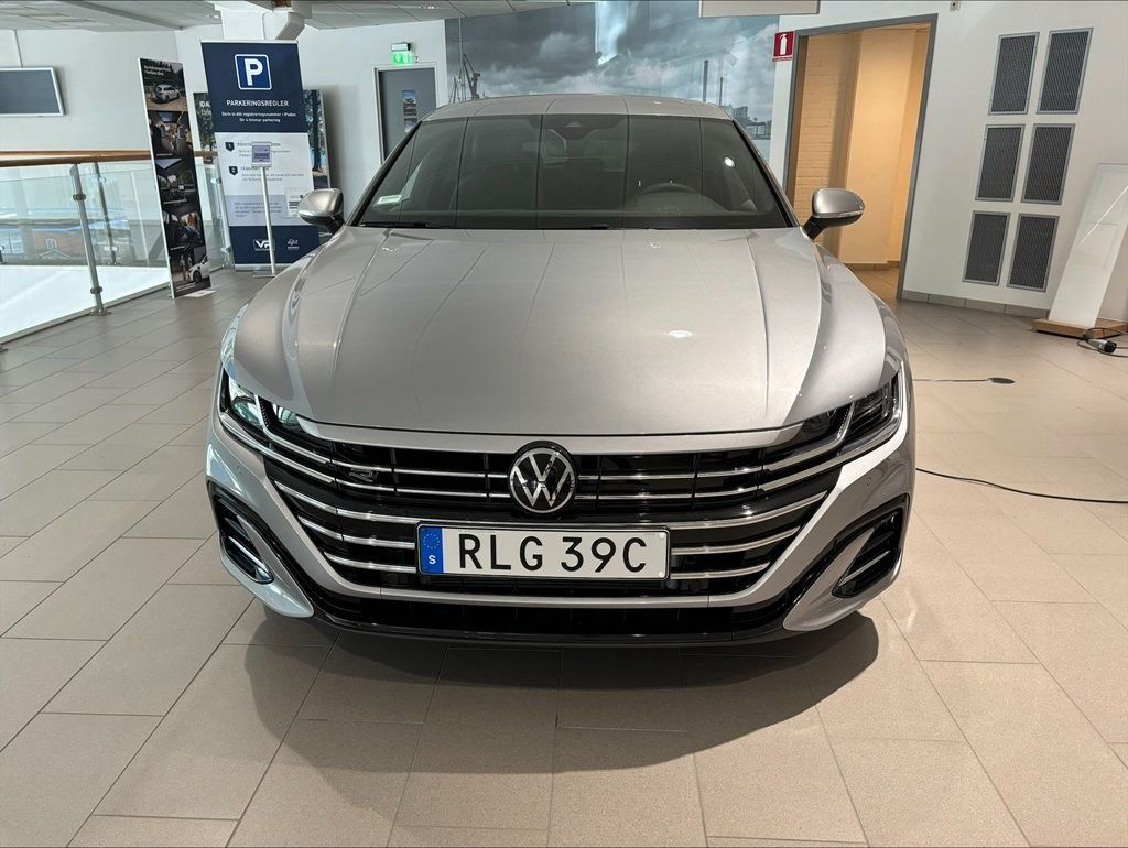 Volkswagen Arteon Shooting Brake eHybrid -