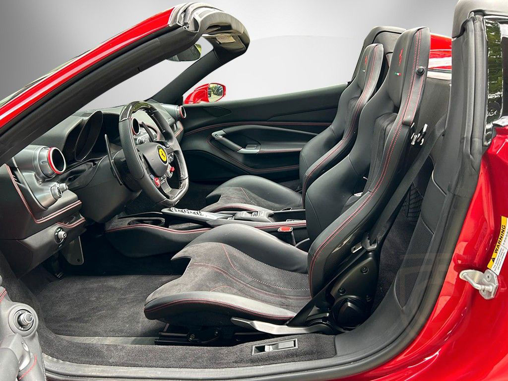 Ferrari F8 Spider / Lift / Racing Seat / Rosso Magma