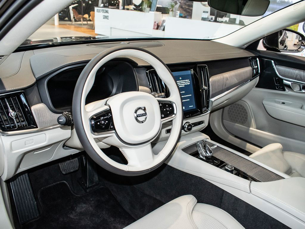 Volvo V90 Kombi B4 (Diesel) Mild-Hybrid Plus Bright
