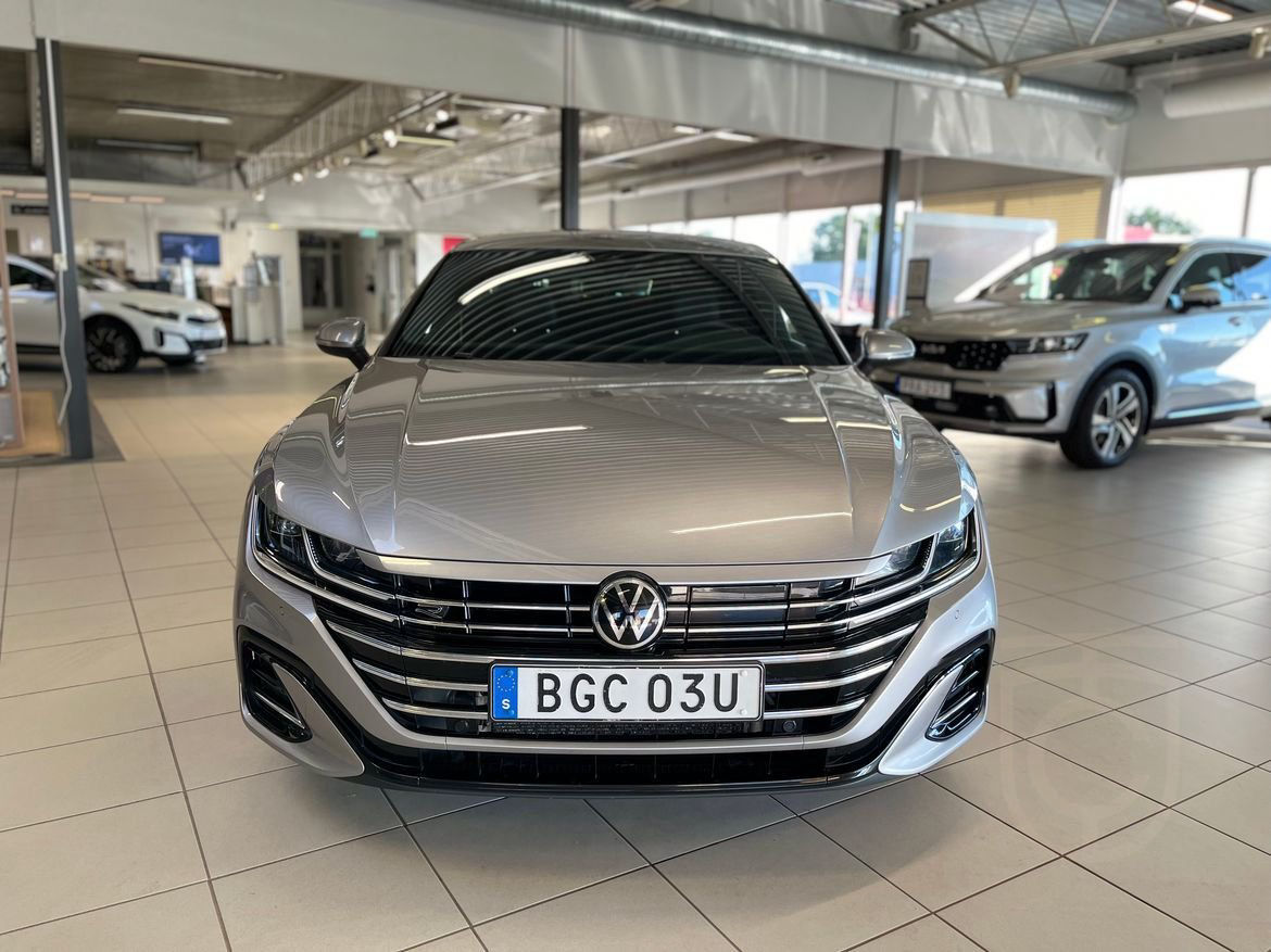 Volkswagen Arteon Shooting Brake eHybrid R-Line