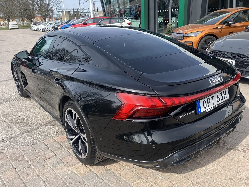 Audi E-Tron GT quattro Rikligt