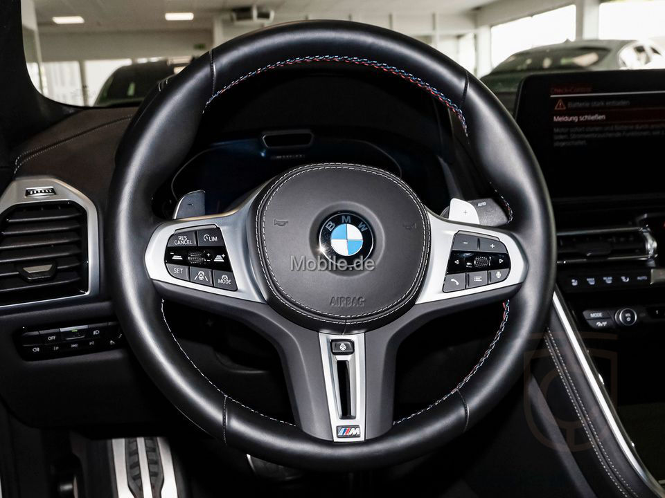 BMW M850i xDrive Coupe Integal-Aktivlenk. Soft-Close