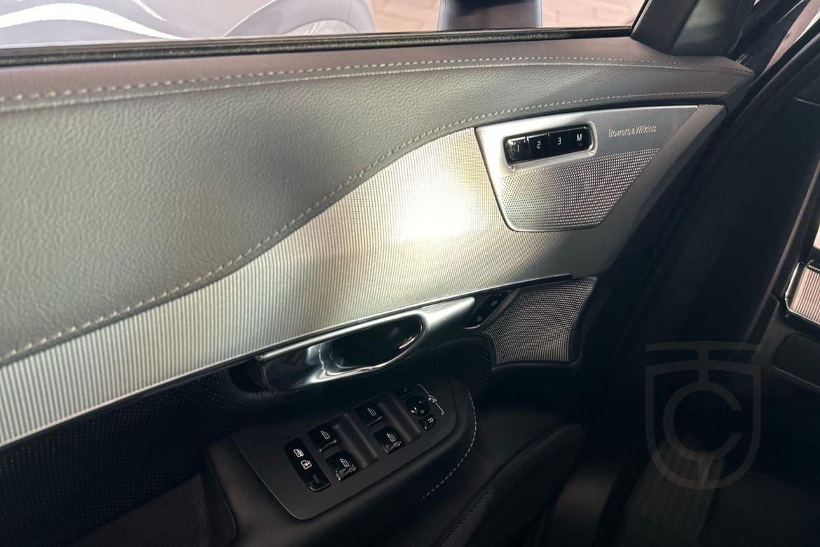 Volvo XC90 7