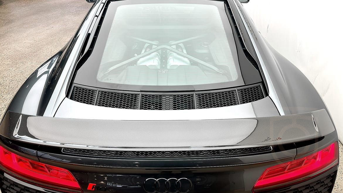 Audi R8 V10 performance