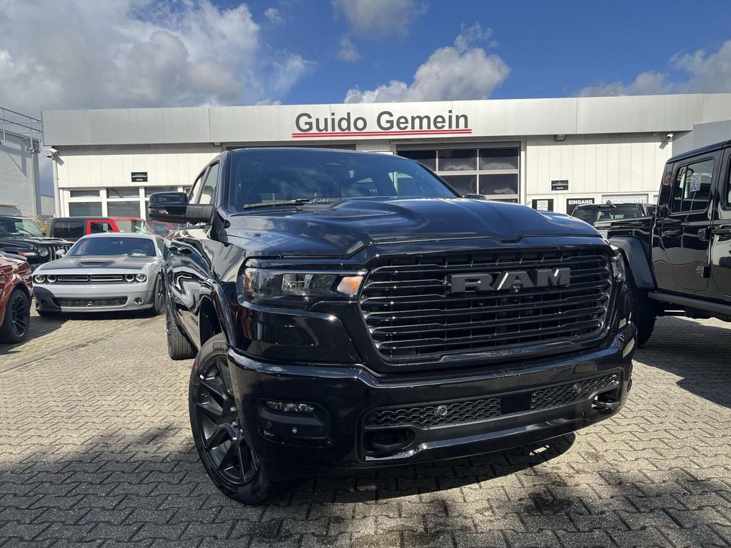 Dodge RAM Laramie Night Premium + 5 Jahre Garantie AHK