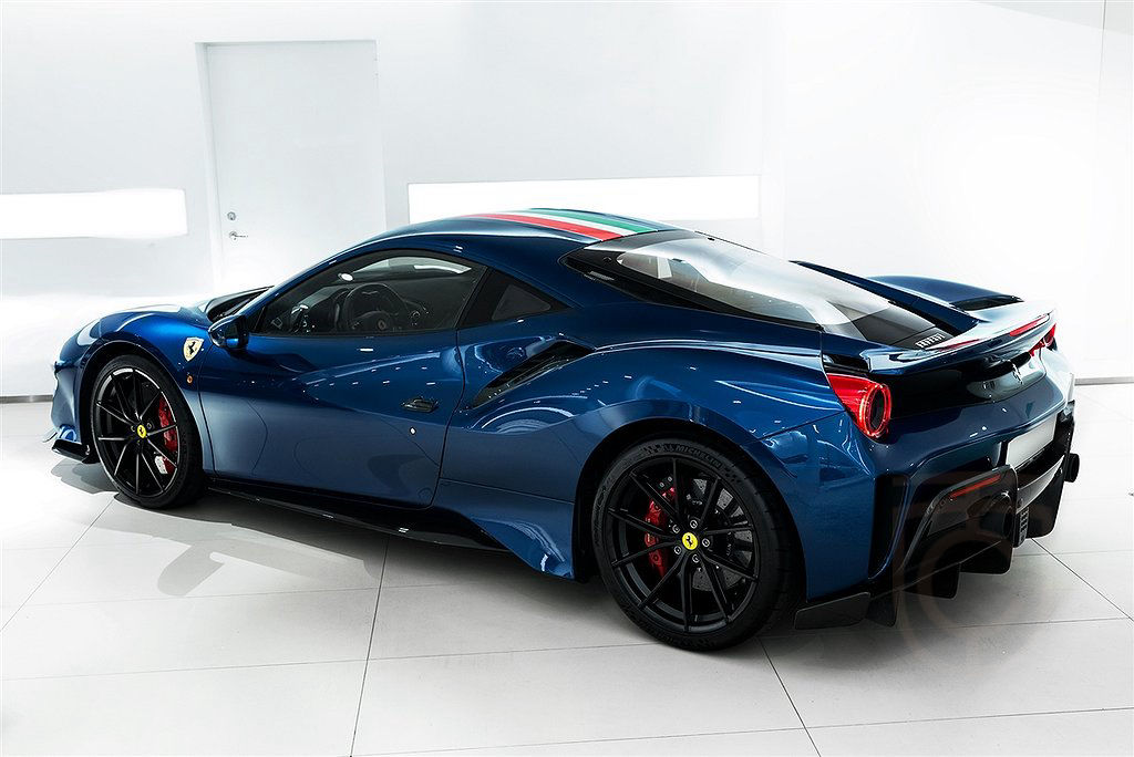Ferrari 488 Pista