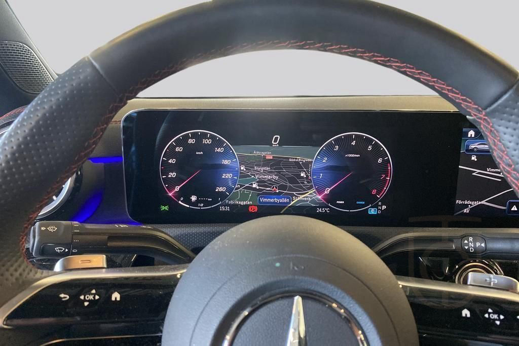Mercedes-Benz CLA 200  AMG-Line Advanced Plus