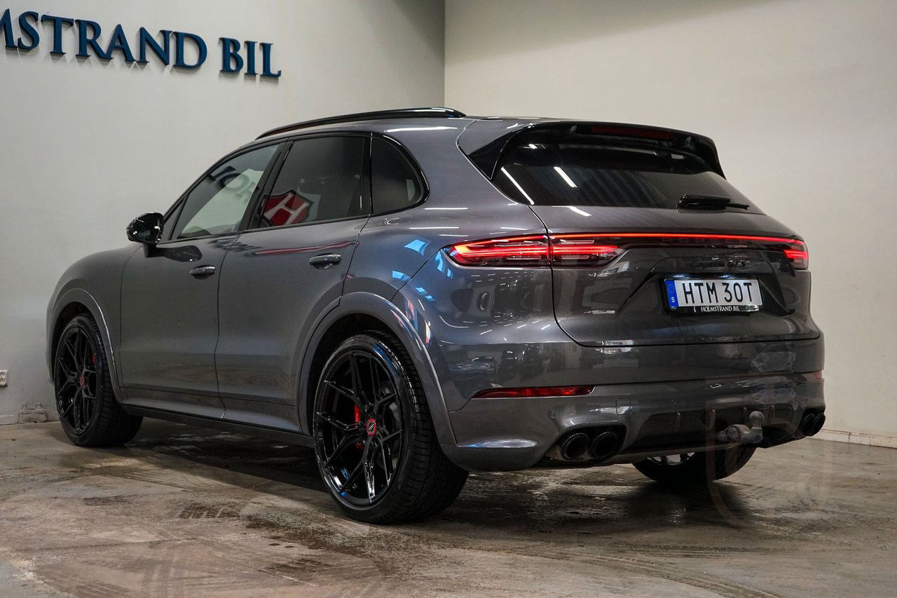 Porsche Cayenne GTS