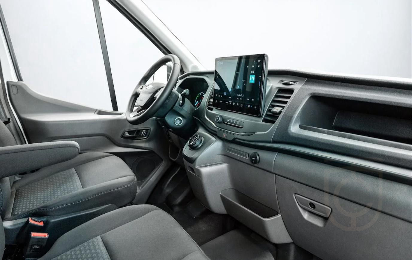 Ford E-Transit 350