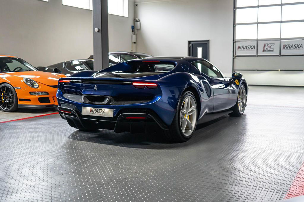 Ferrari 296 GTB Blu Elettrico AFS 360° LIFT RACING-SEATS