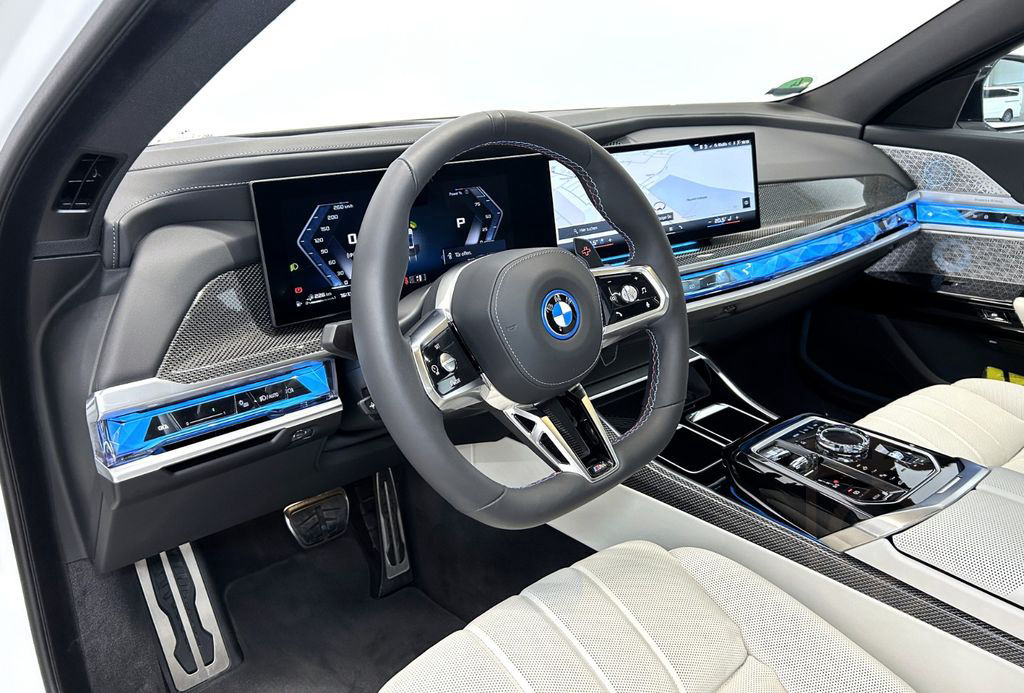 BMW M760 e xDrive °Full Option°