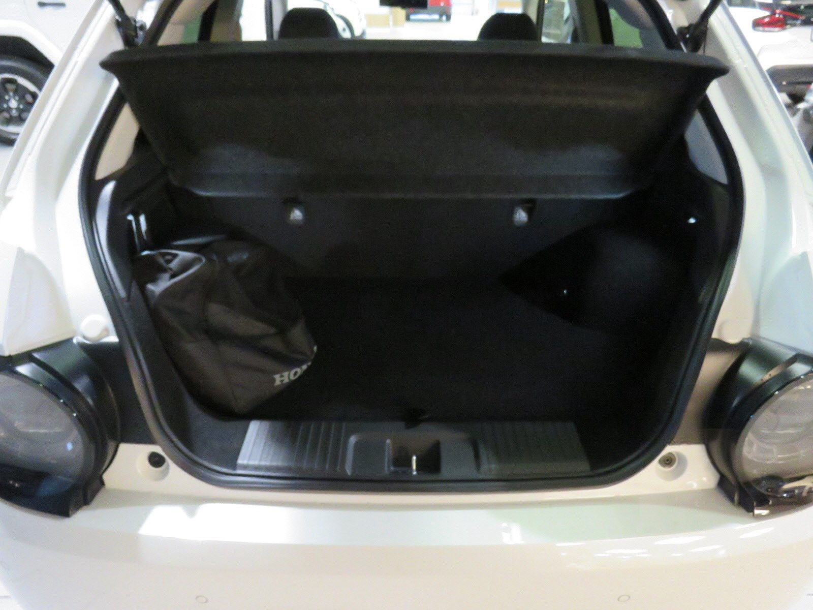 Honda e