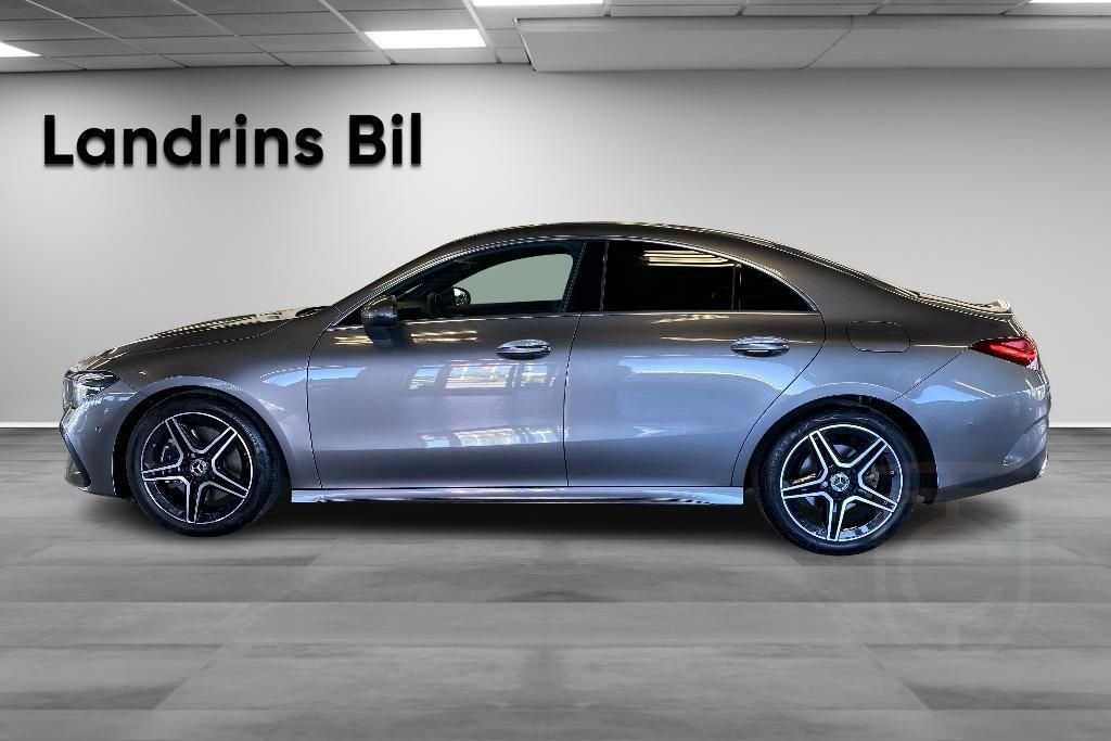 Mercedes-Benz CLA 200  AMG-Line Advanced Plus
