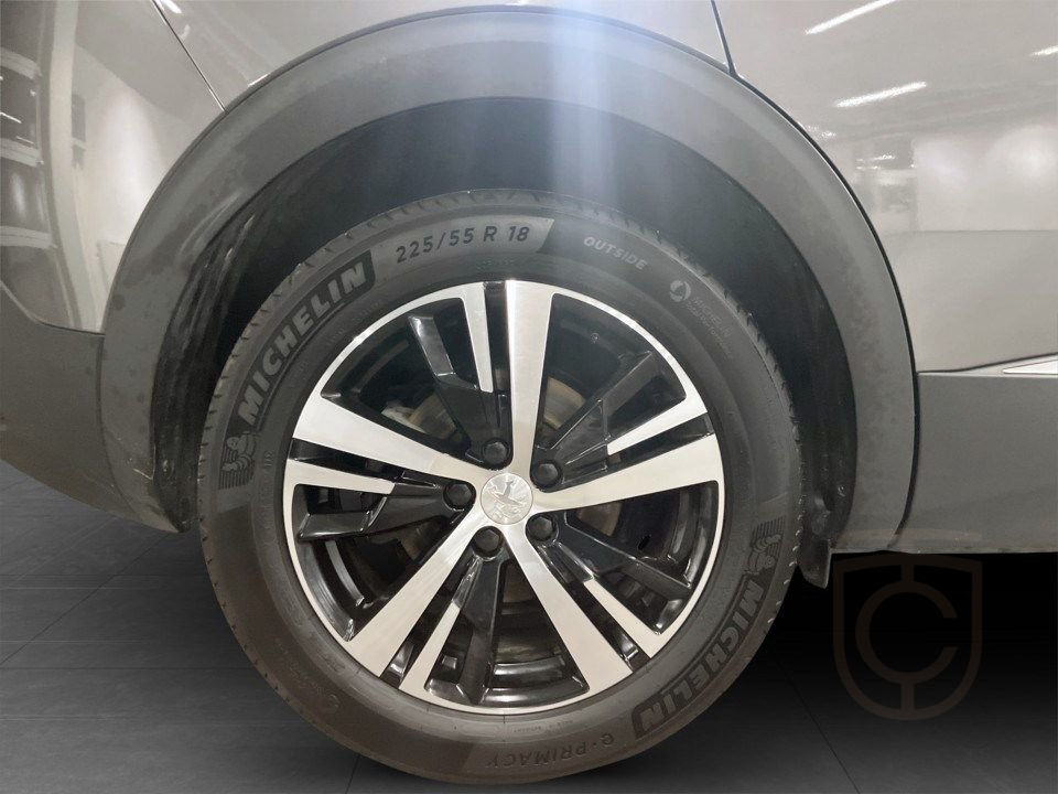 Peugeot 3008 GT 1.2 PT