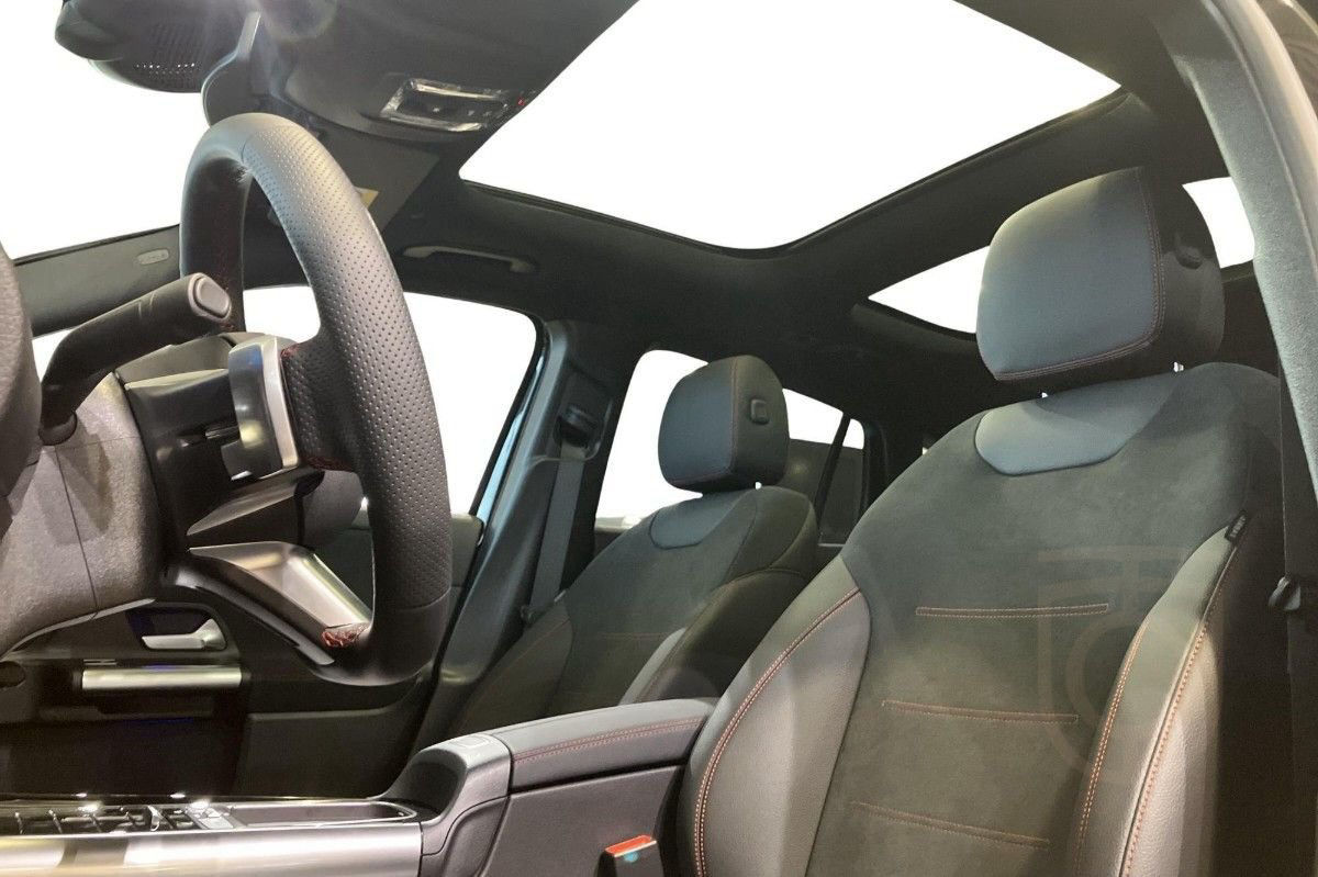 Mercedes-Benz GLA 200 AMG-Line Premium
