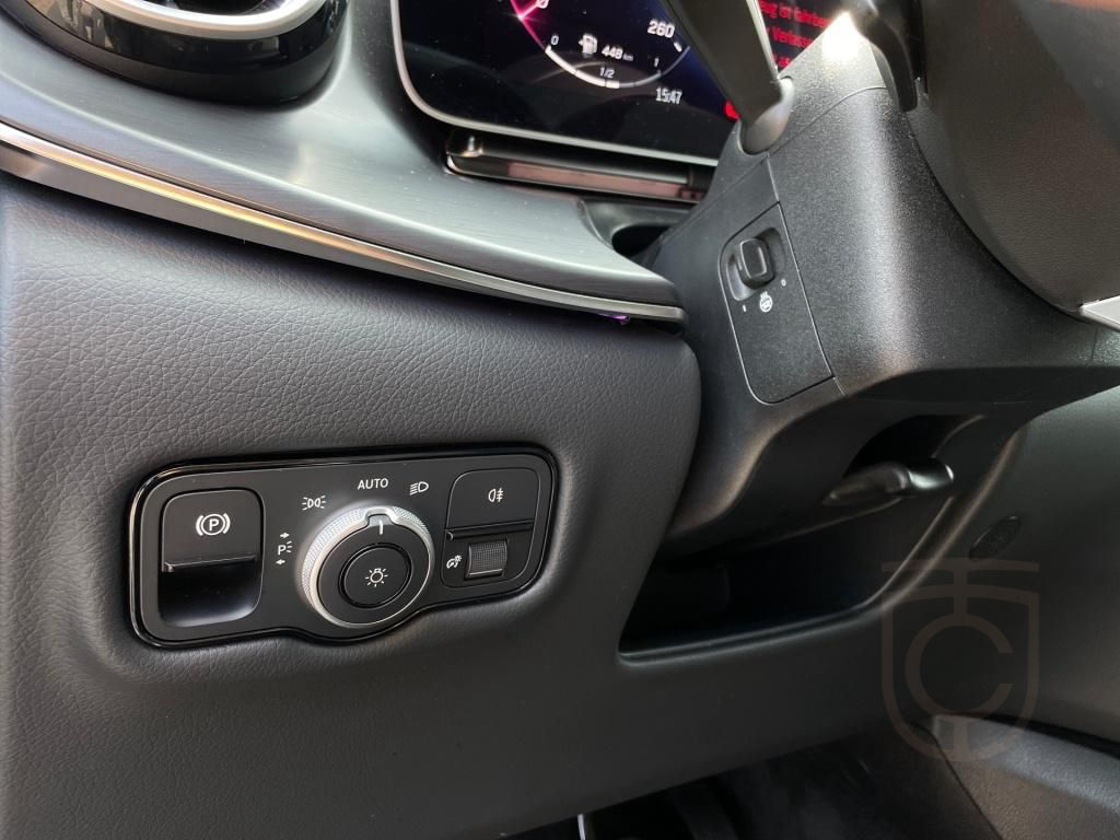 Mercedes-Benz V 300 d AVANTGARDE Lang BURMESTER+AHK+360°+AMBIE